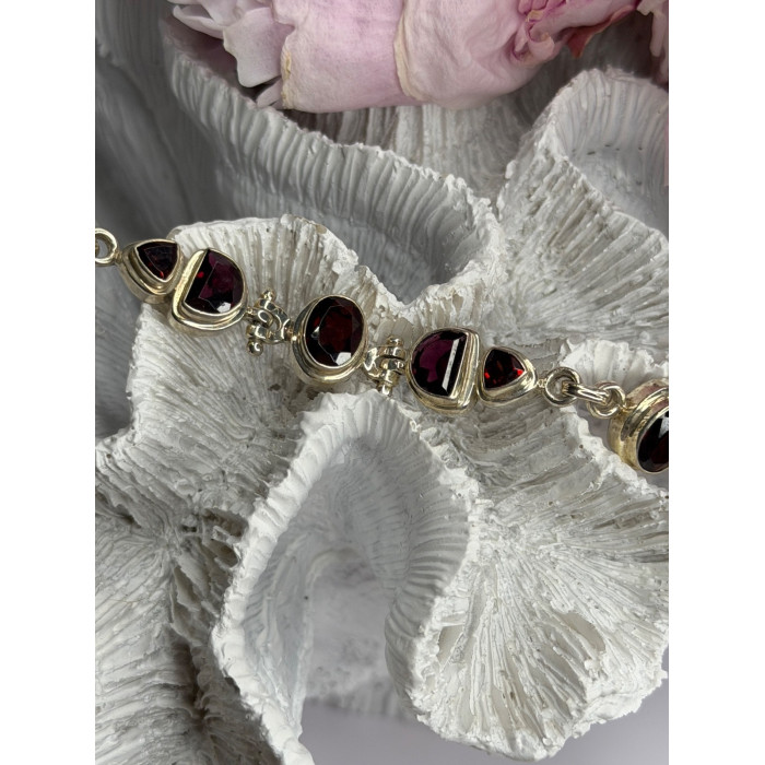 925 Sterling Silver Garnet Bracelet Length 7-7.5