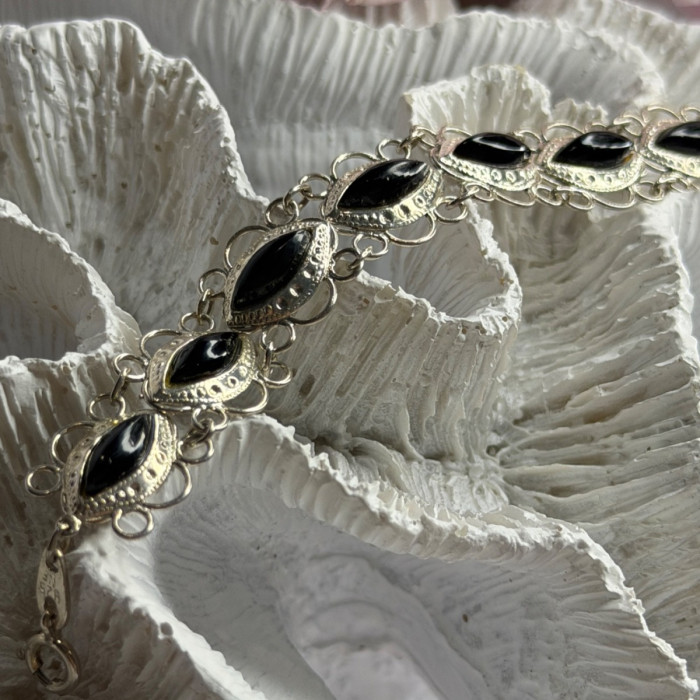 925 Sterling Silver Onyx Bracelet Length 7