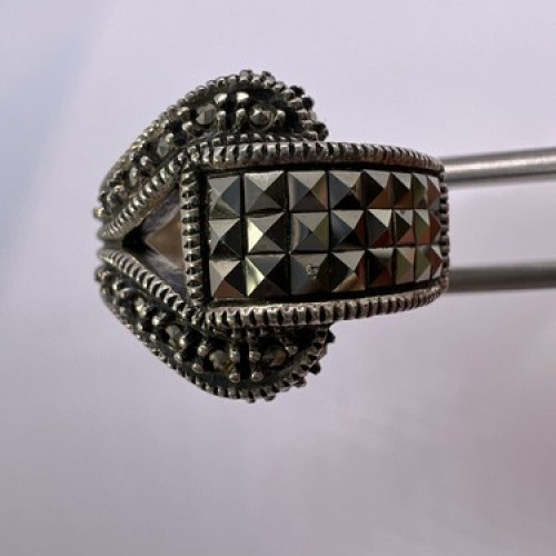 925 Sterling Silver Marcasite Ring Size 5.5