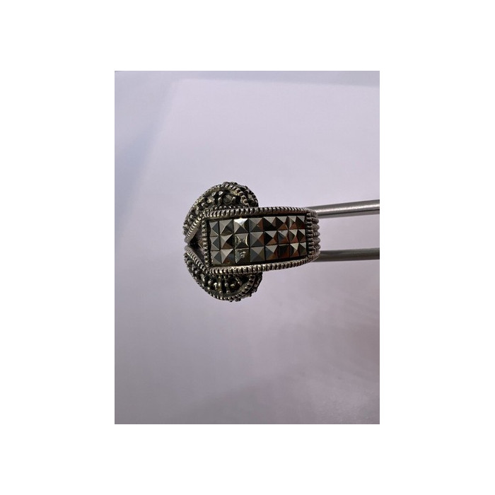 925 Sterling Silver Marcasite Ring Size 5.5