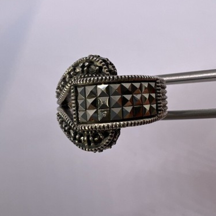 925 Sterling Silver Marcasite Ring Size 5.5