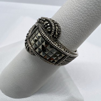 925 Sterling Silver Marcasite Ring Size 5.5