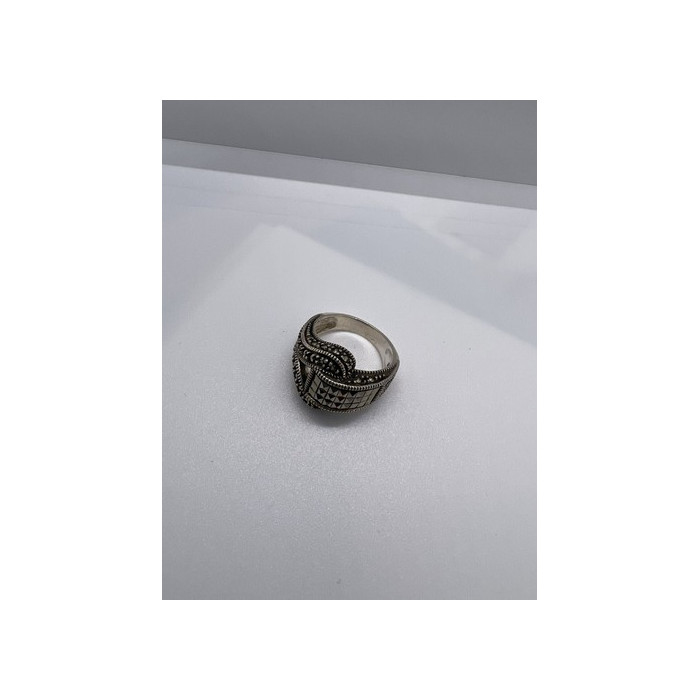 925 Sterling Silver Marcasite Ring Size 5.5