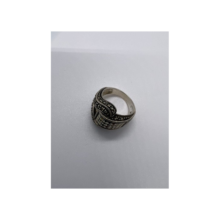 925 Sterling Silver Marcasite Ring Size 5.5