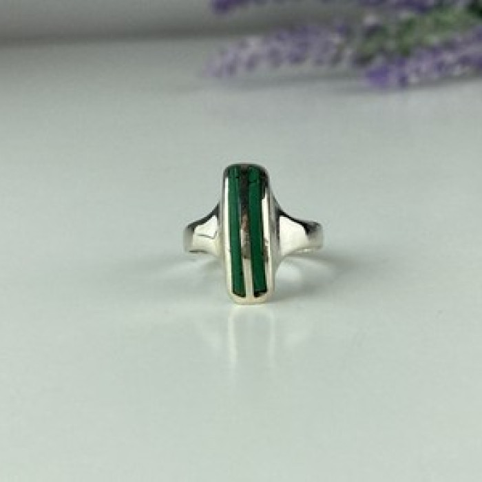 925 Sterling Silver Malachite Ring Size 5.5