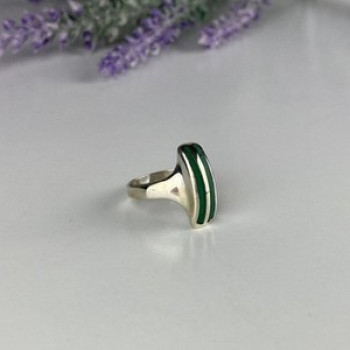 925 Sterling Silver Malachite Ring Size 5.5