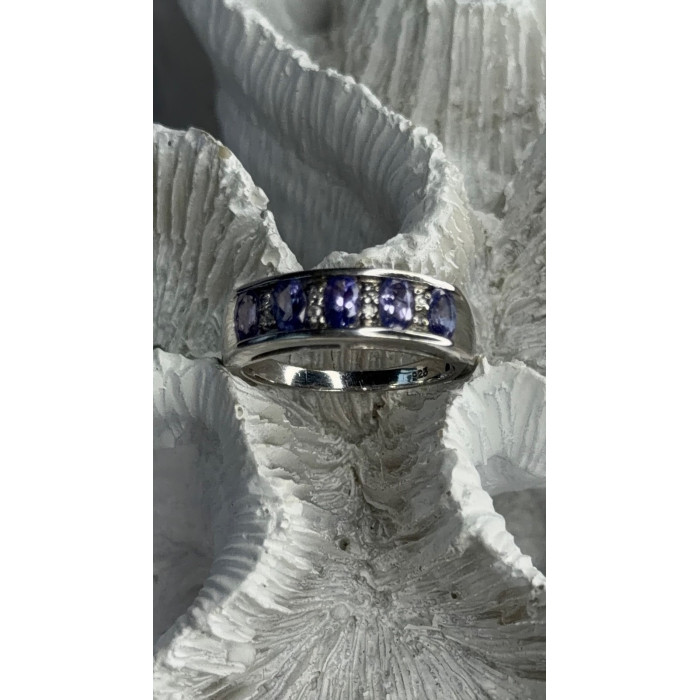 925 Sterling Silver Tanzanite & Diamond Ring Size 8