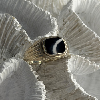 Vintage 925 Sterling Silver Onyx Ring Size 9