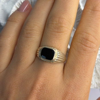 Vintage 925 Sterling Silver Onyx Ring Size 9