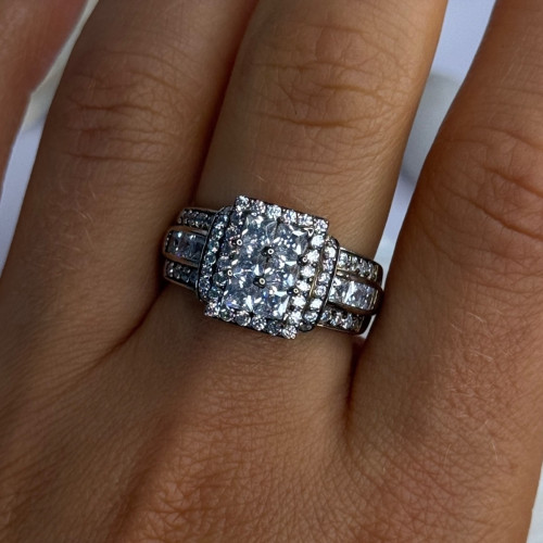 925 Sterling Silver Cz Ring Size 9
