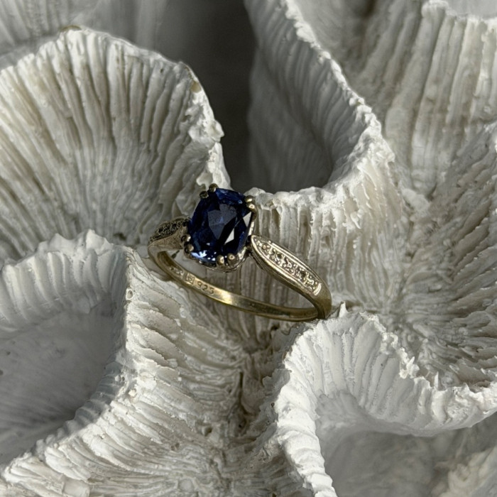 925 Sterling Silver Iolite & Diamond Ring Size 7