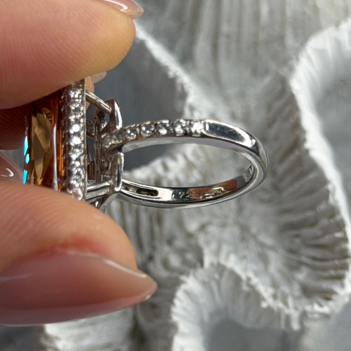 925 Sterling Silver Orange Crystal & Cz Ring Size 5