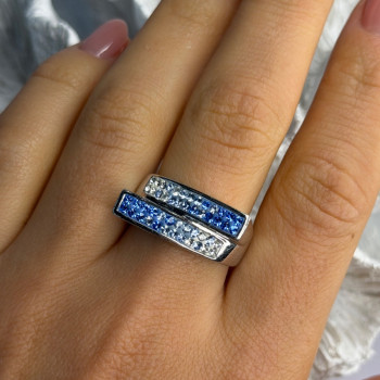 Beautiful 925 Sterling Silver Cz Ring Size 9