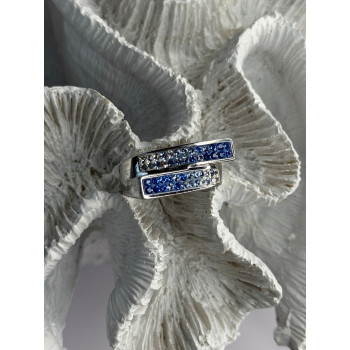 Beautiful 925 Sterling Silver Cz Ring Size 9