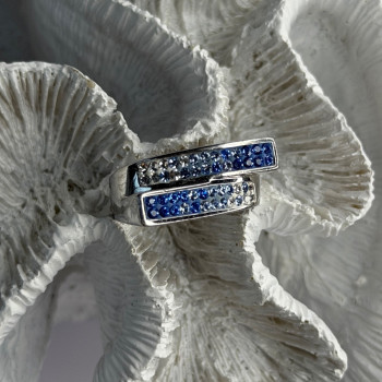 Beautiful 925 Sterling Silver Cz Ring Size 9