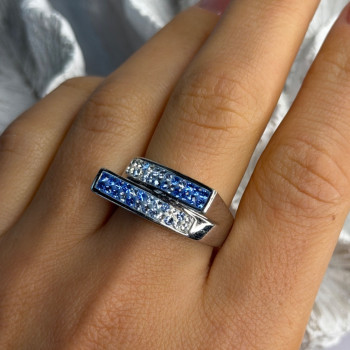 Beautiful 925 Sterling Silver Cz Ring Size 9