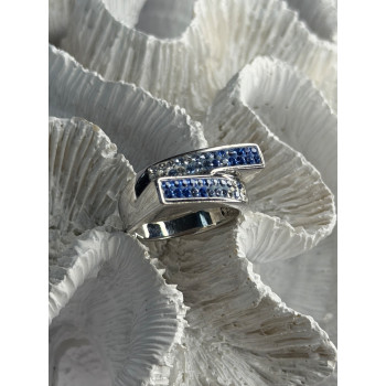 Beautiful 925 Sterling Silver Cz Ring Size 9