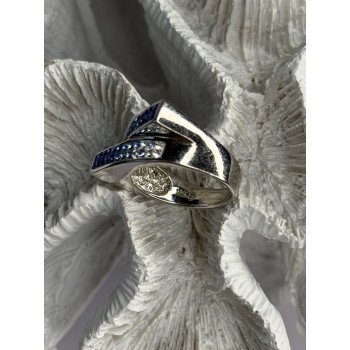 Beautiful 925 Sterling Silver Cz Ring Size 9