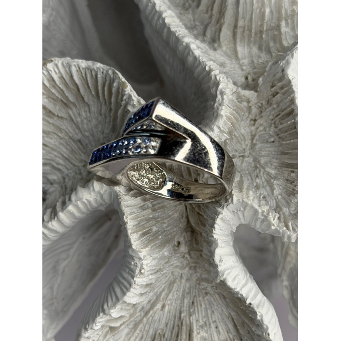 Beautiful 925 Sterling Silver Cz Ring Size 9