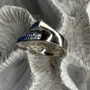 Beautiful 925 Sterling Silver Cz Ring Size 9