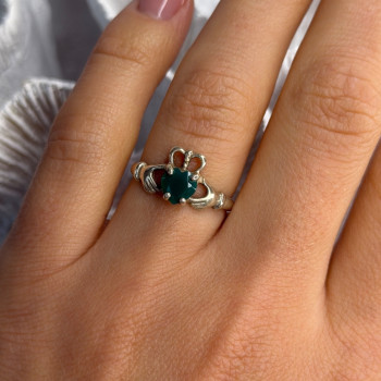 925 Sterling Silver Emerald Heart Ring Size 7