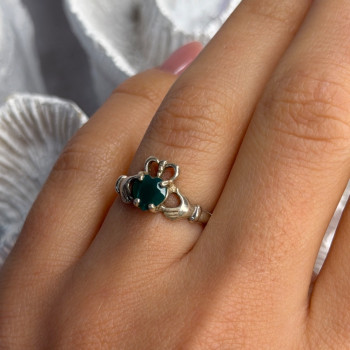 925 Sterling Silver Emerald Heart Ring Size 7