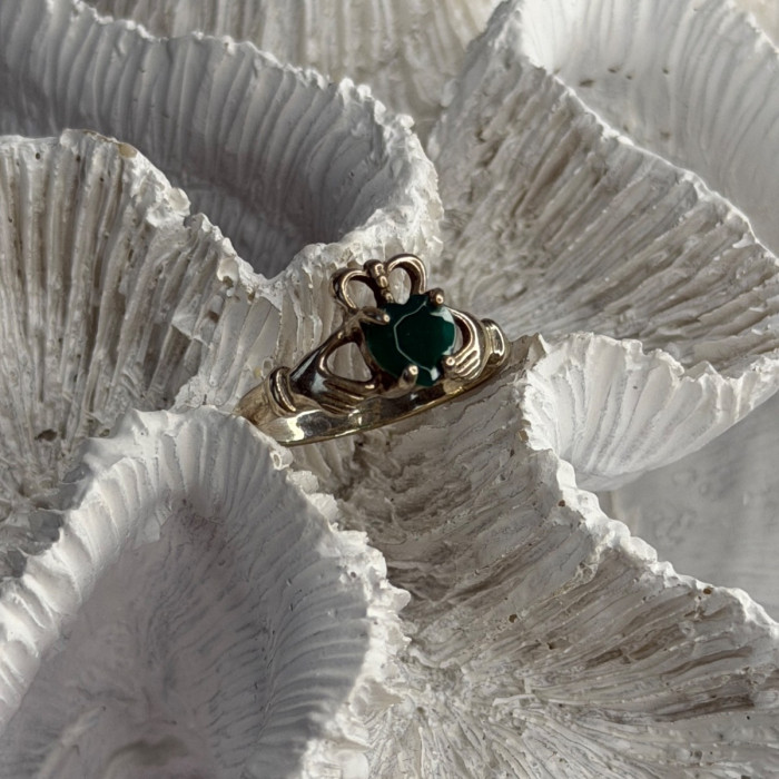 925 Sterling Silver Emerald Heart Ring Size 7