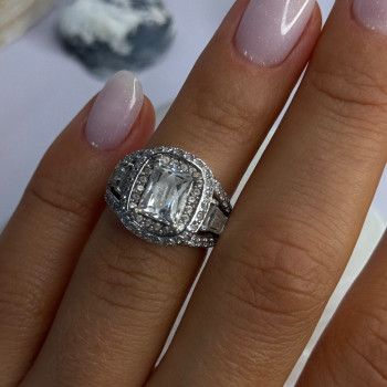 Tycoon 925 Sterling Silver Cz Ring Size 5
