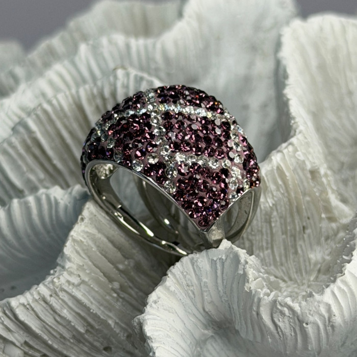 Beautiful Design 925 Sterling Silver Cz Ring Size 8