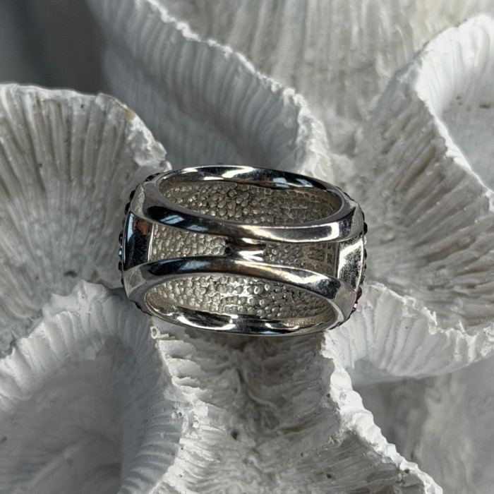 Beautiful Design 925 Sterling Silver Cz Ring Size 8