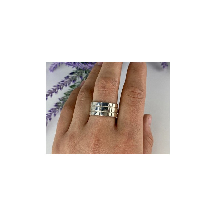 925 Sterling Silver Band Ring Size 10.5