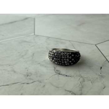 Beautiful 925 Sterling Silver CZ Ring Size 7