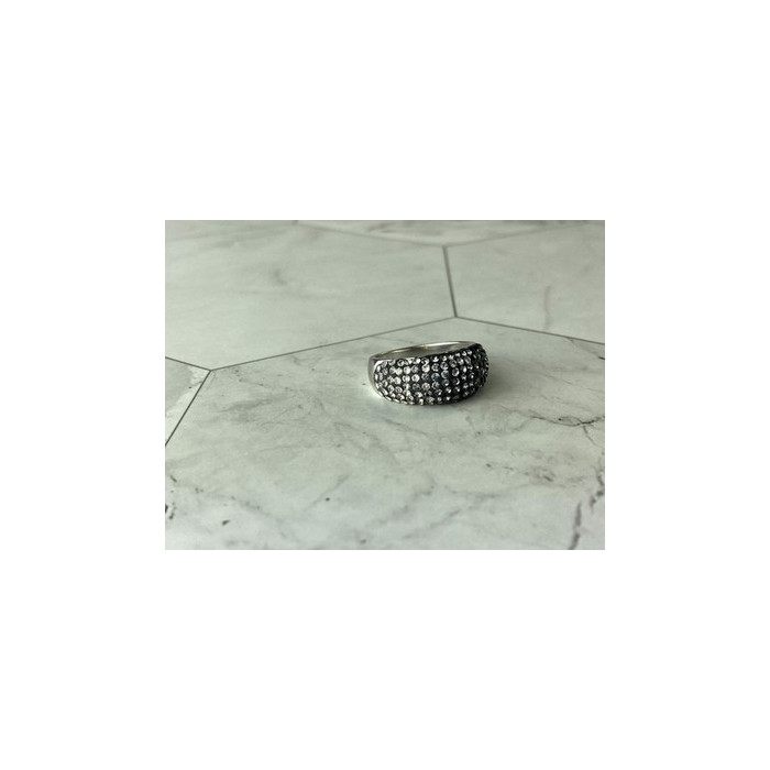 Beautiful 925 Sterling Silver CZ Ring Size 7