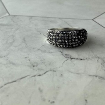 Beautiful 925 Sterling Silver CZ Ring Size 7