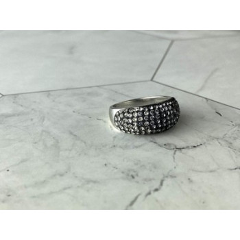 Beautiful 925 Sterling Silver CZ Ring Size 7