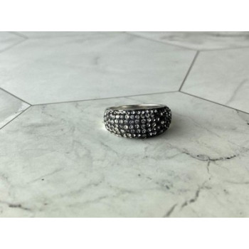 Beautiful 925 Sterling Silver CZ Ring Size 7