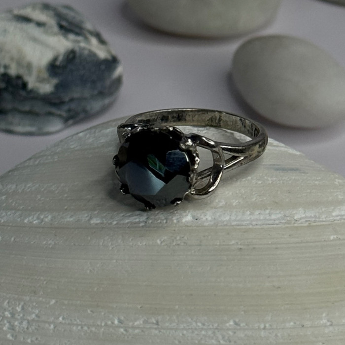 Vintage 925 Sterling Silver Hematite Ring Size 6