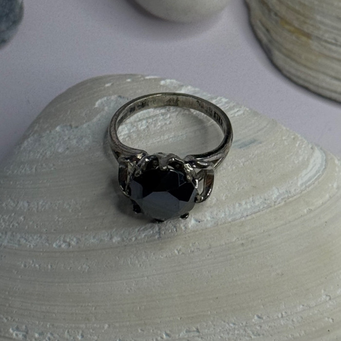 Vintage 925 Sterling Silver Hematite Ring Size 6