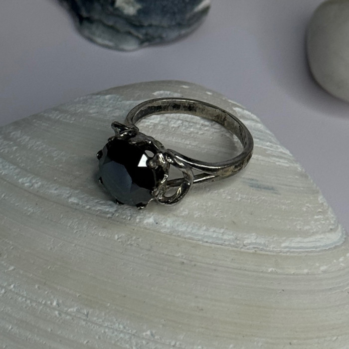 Vintage 925 Sterling Silver Hematite Ring Size 6