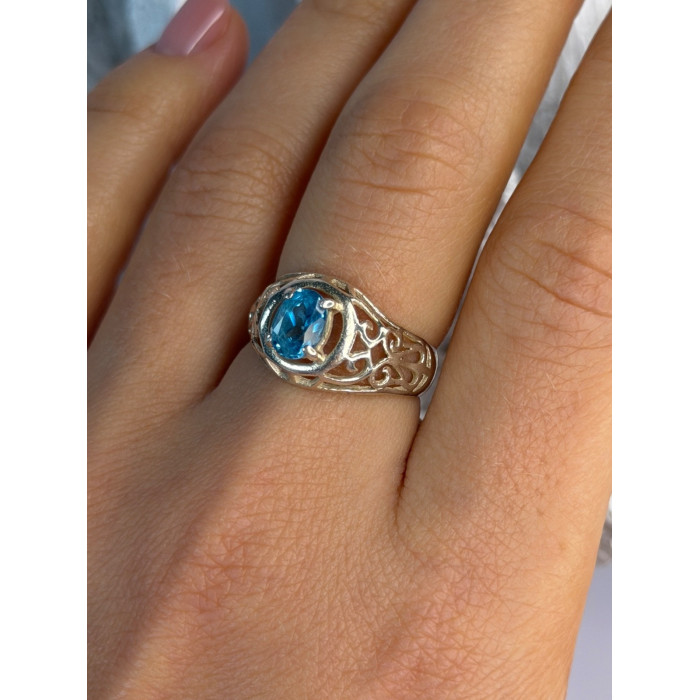 925 Sterling Silver Topaz Ring Size 7