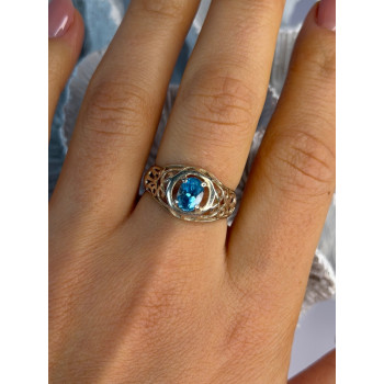 925 Sterling Silver Topaz Ring Size 7