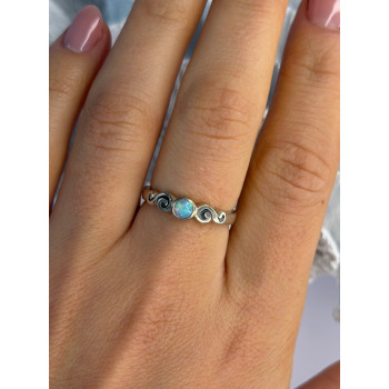 Vintage 925 Sterling Silver Opal Ring Size 8