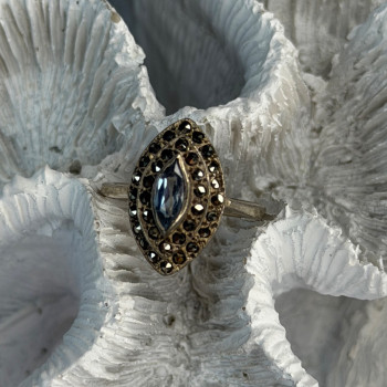 925 Sterling Silver Topaz & Marcasites Ring Size 5.5