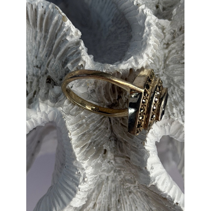 925 Sterling Silver Topaz & Marcasite Ring Size 5.5