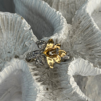 925 Sterling Silver Gold Plated Cz Flower Ring Size 6