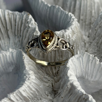 925 Sterling Silver Citrine Ring Size 7