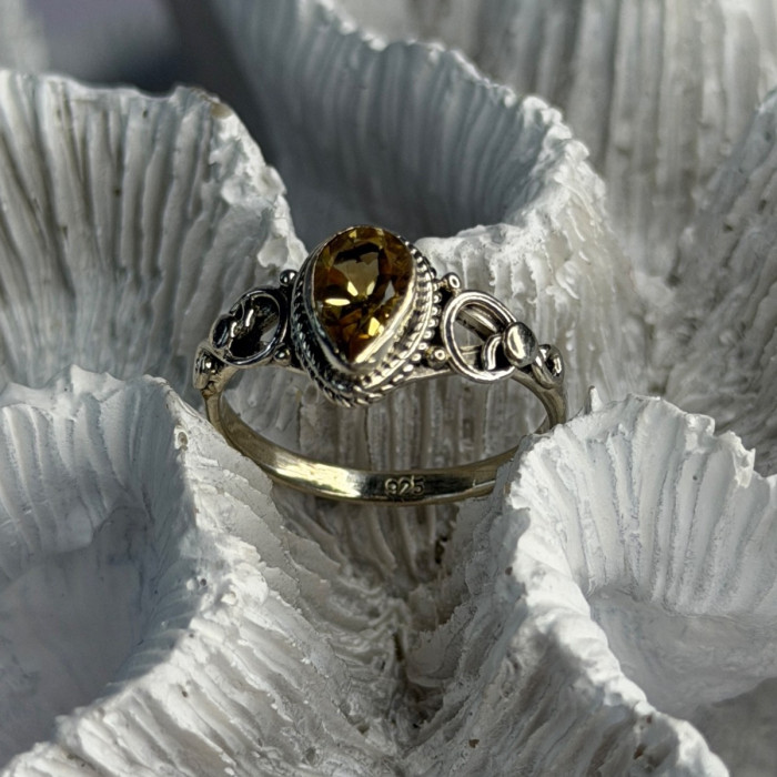 925 Sterling Silver Citrine Ring Size 7