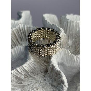 Elegant Unique Design 925 Sterling Silver Ring Size 6