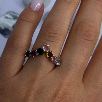 Classy 925 Sterling Silver Garnet Ring Size 8