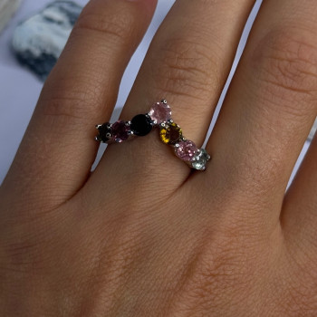 Classy 925 Sterling Silver Garnet Ring Size 8